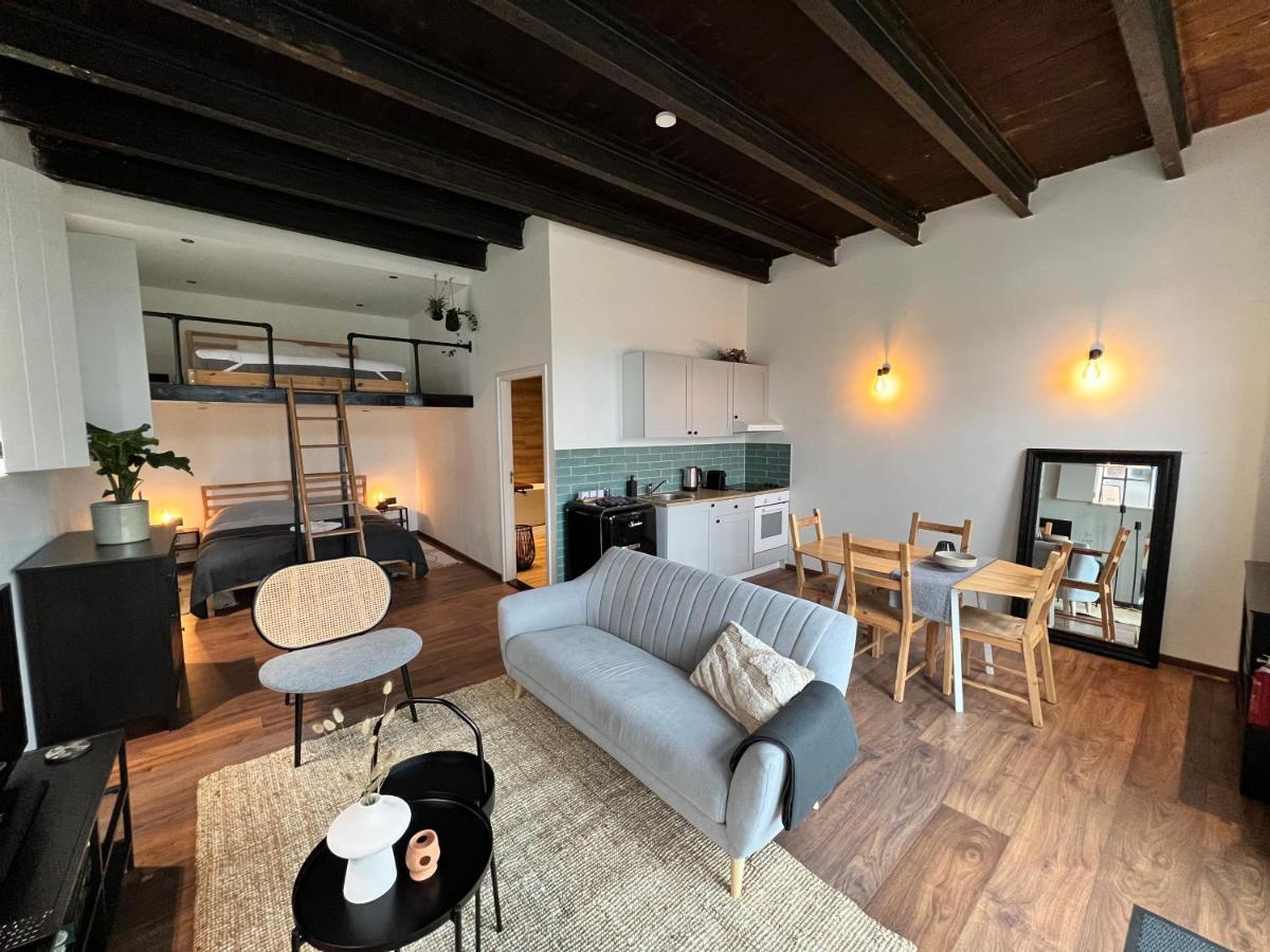 Bed & Breakfast Heit Joure Exterior foto